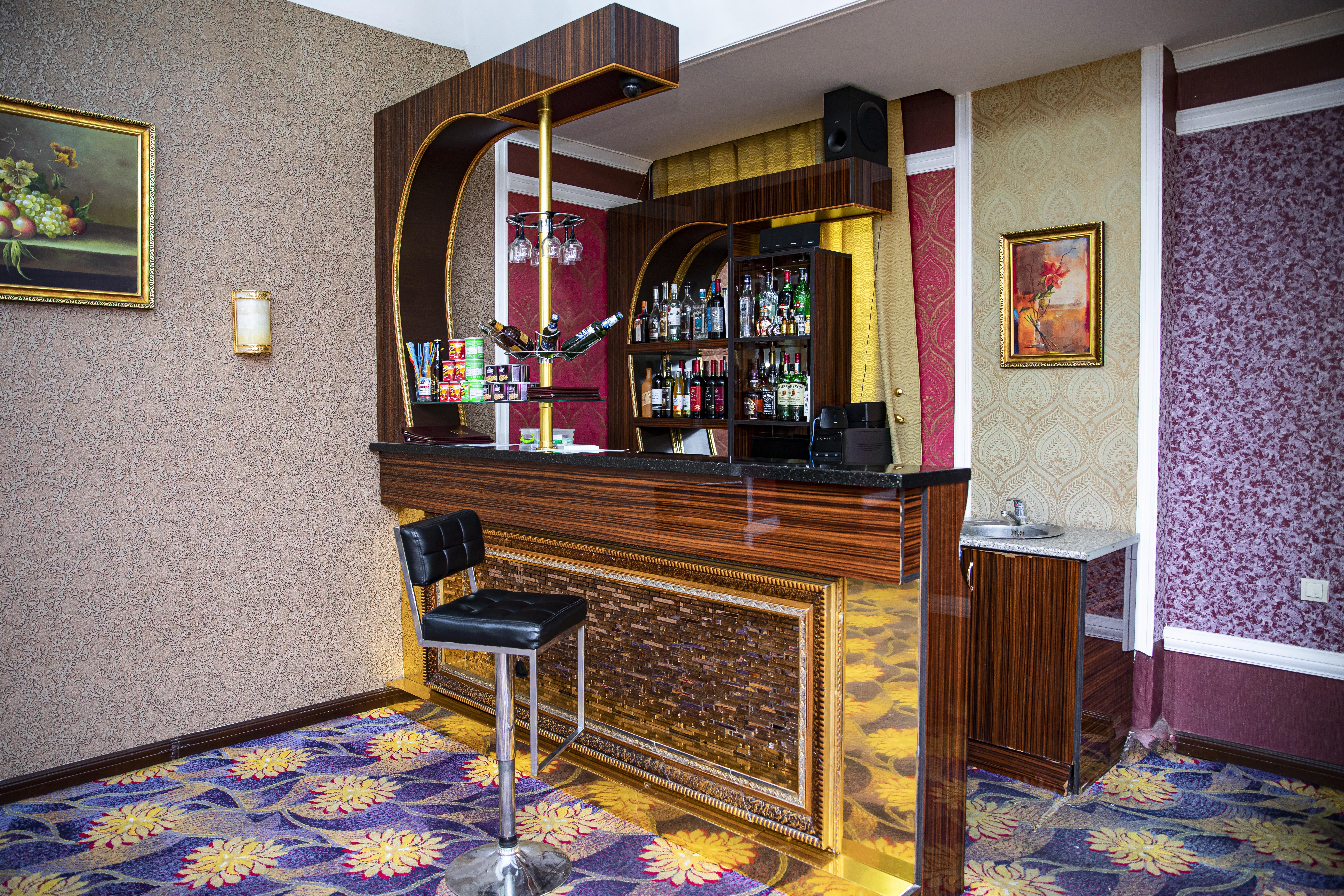 Safran Hotel Bakoe Buitenkant foto
