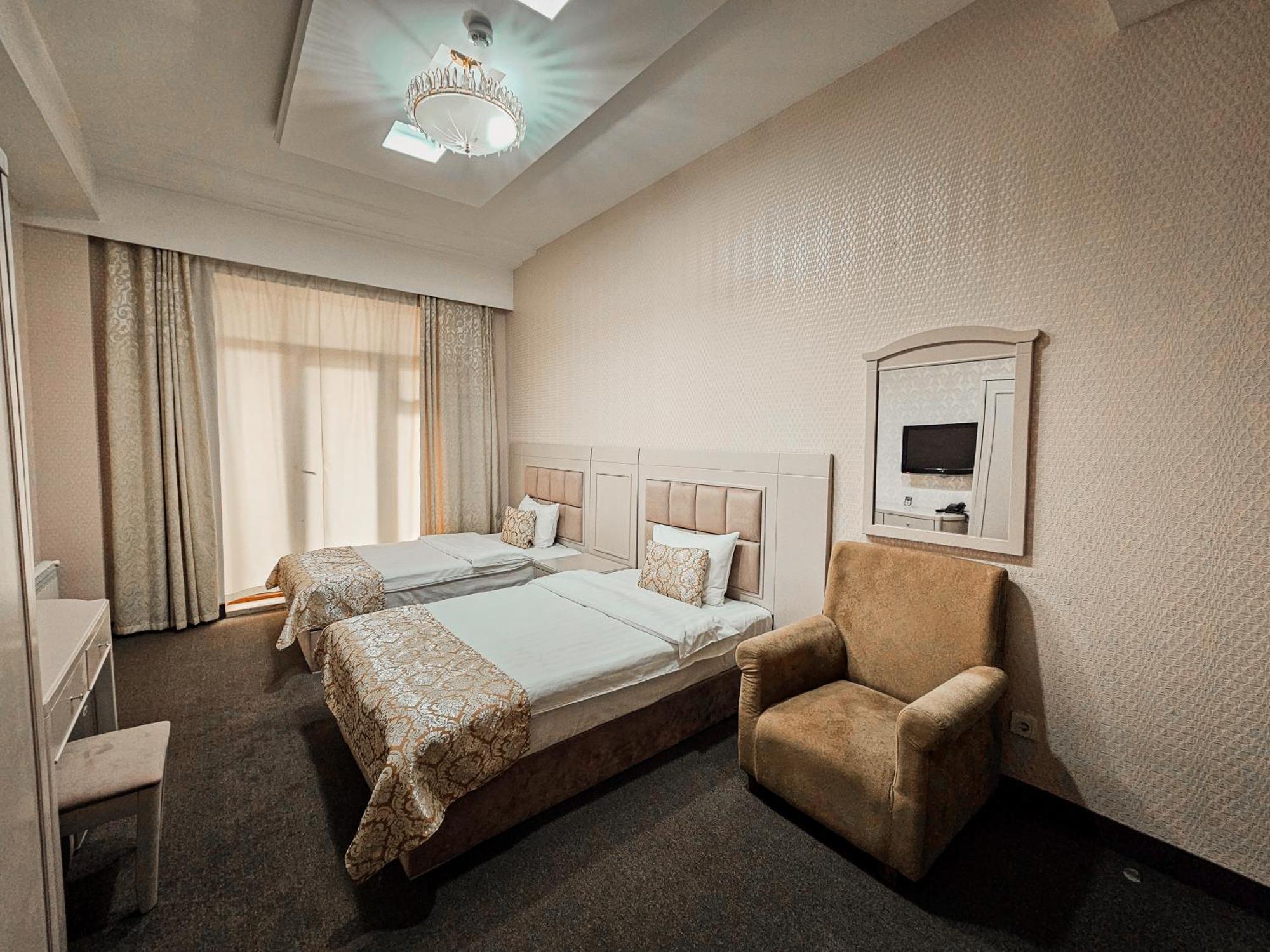 Safran Hotel Bakoe Buitenkant foto